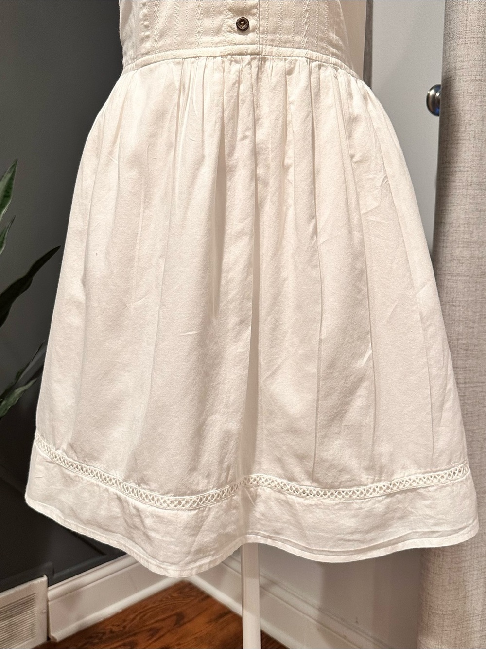 Band of Gypsies Wite babydoll coastal cowgirl Button-Up Sundress - Picture 4 of 8